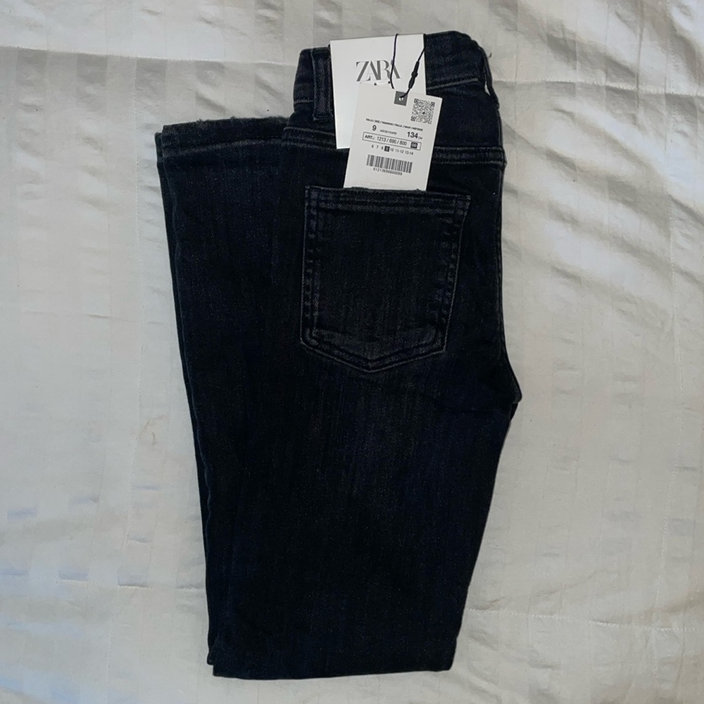 Zara’s boys skinny fit dark colored jeans size 9